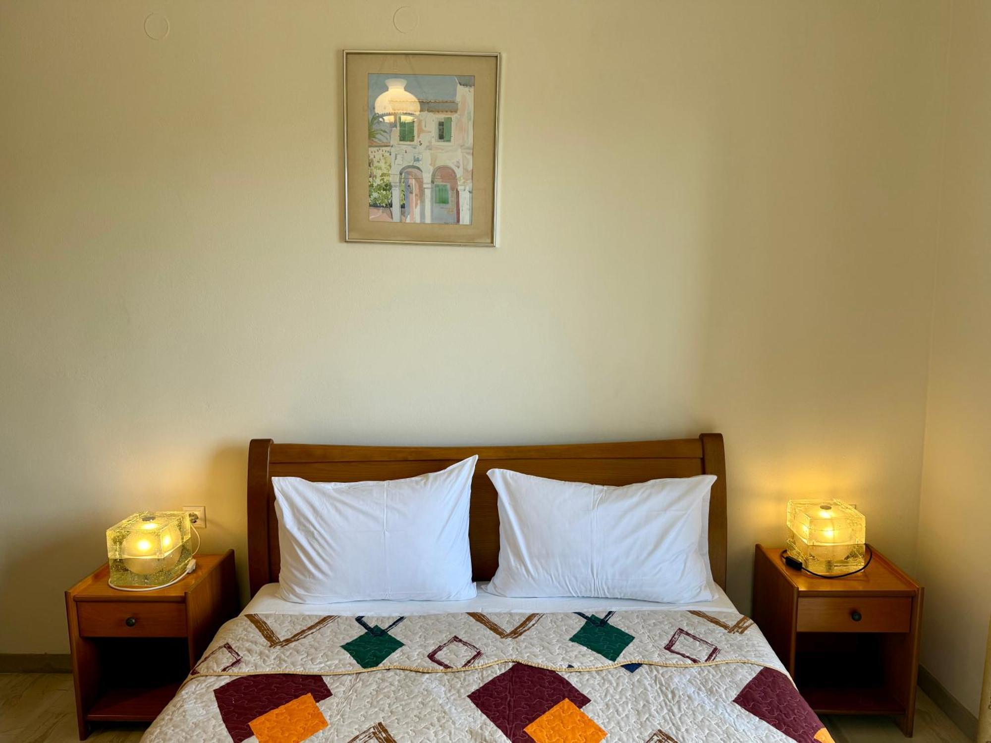 Thomas Apartments ذيسْخا المظهر الخارجي الصورة