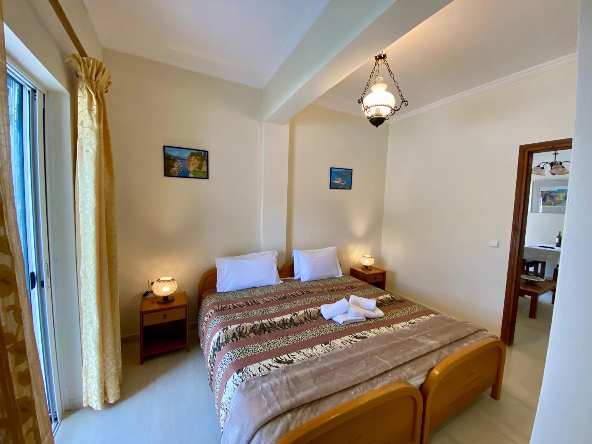 Thomas Apartments ذيسْخا المظهر الخارجي الصورة
